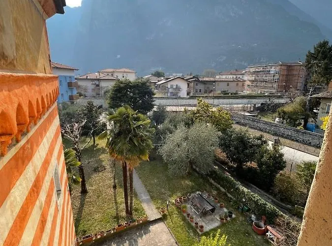 Torre Alboletta Apartment